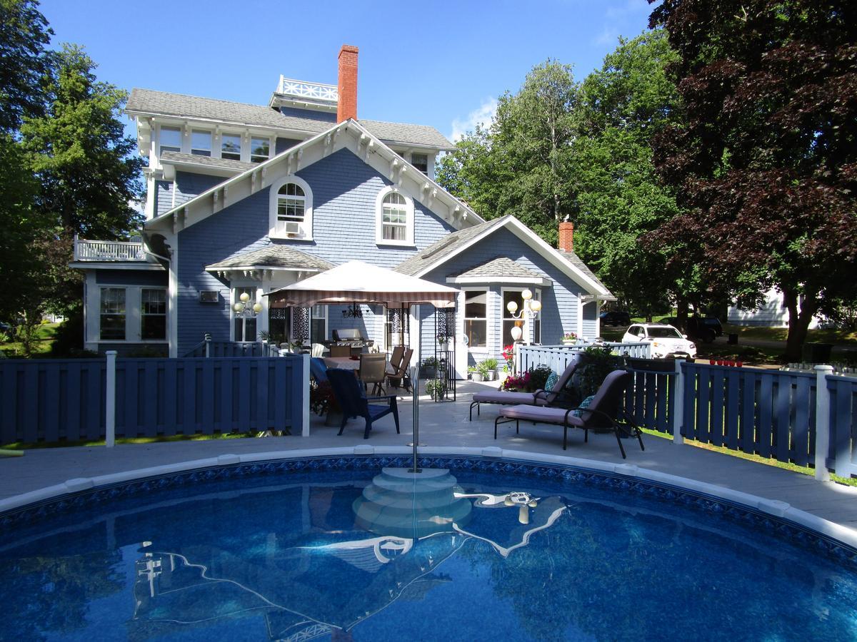 The Dawson House Bed & Breakfast Charlottetown Exteriör bild
